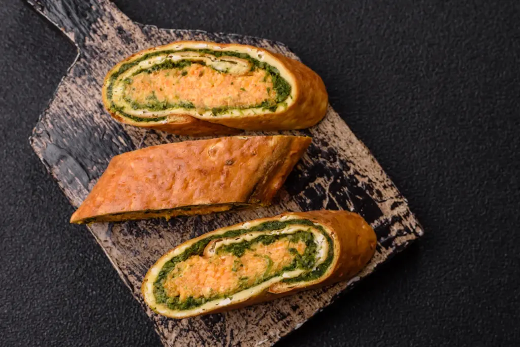 Egg & spinach breakfast wrap