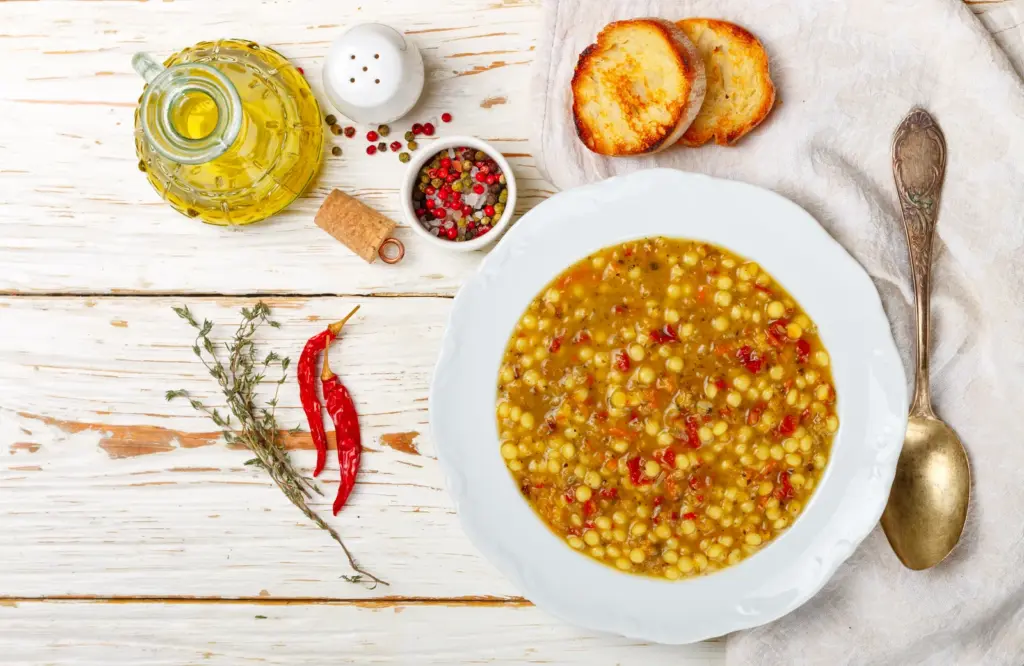 Lentil & vegetable minestrone