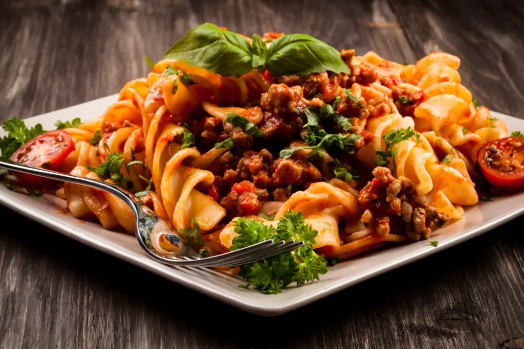 Canned salmon pasta